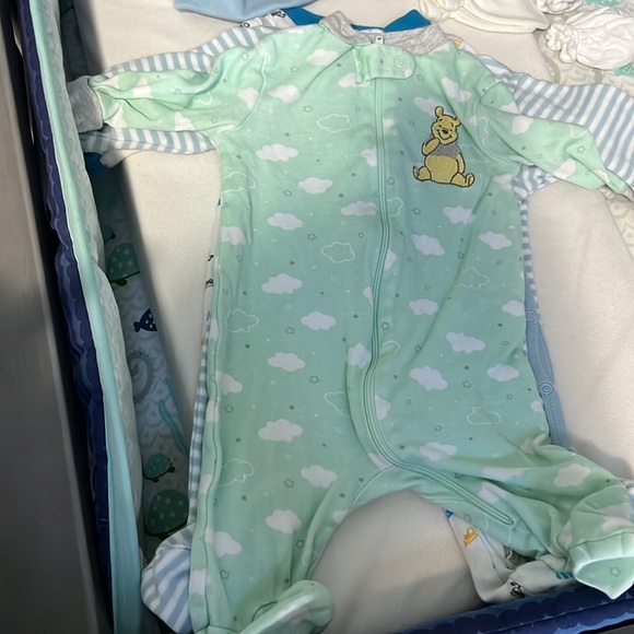 Onesies, hat, mittens, suckes, two pics suite. - Picture 16 of 17